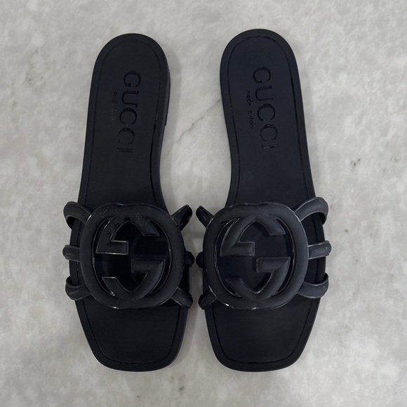 Gucci Black Interlocking G Slide Sandals - Picture 2 of 8